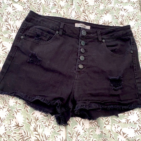 High waisted black jean shorts 🔥 - Picture 1 of 1